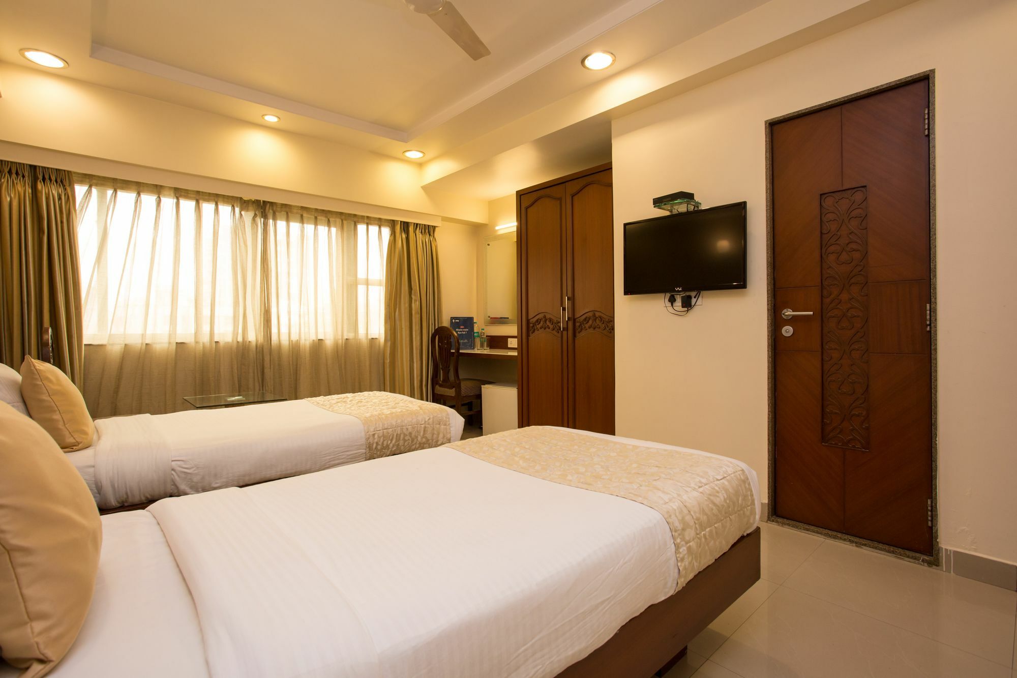 Oyo 10007 Hotel Grace Residency Βομβάη Εξωτερικό φωτογραφία
